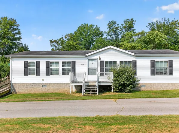 202 3rd St N, Harrodsburg, KY 40330