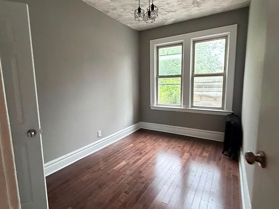 5th image of 843 S 19th St #2B