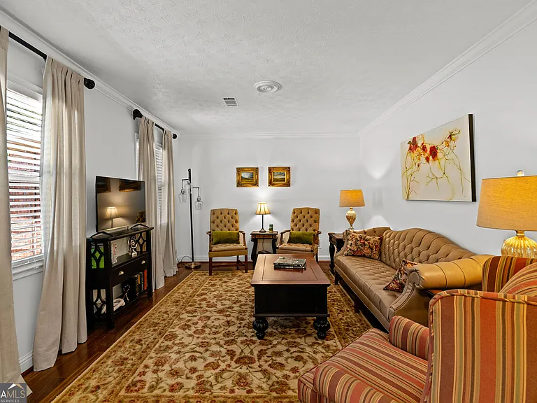 101 Waterwood Bnd — Photo 9