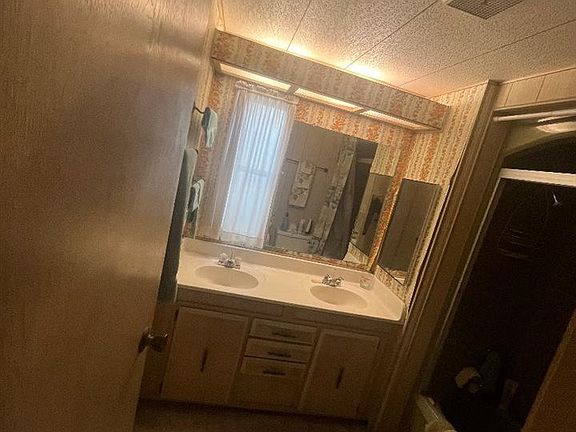 5th image of 3453 S Kings Ct