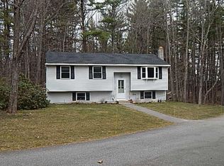 110 Juniper Rdg, Henniker, NH 03242