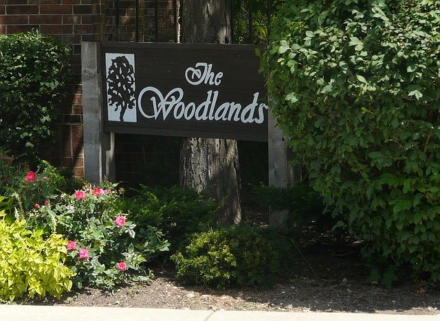 Entrance to community1