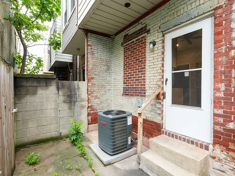 2022 S Opal St — Photo 26