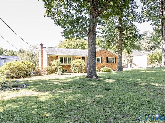 3rd image of 4512 Wraywood Ave