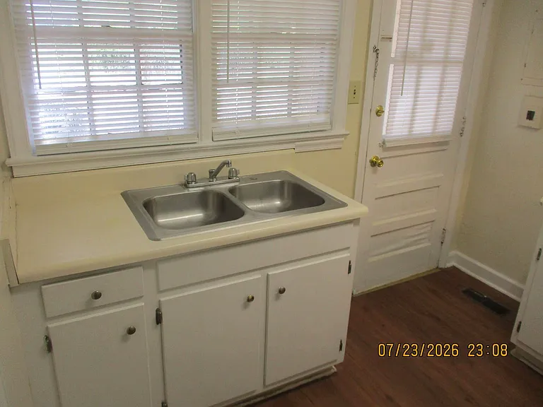 614B N Haley St — Photo 6