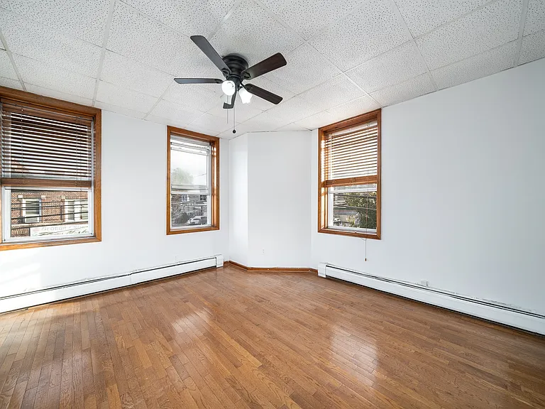 150 North St #3 — Photo 4
