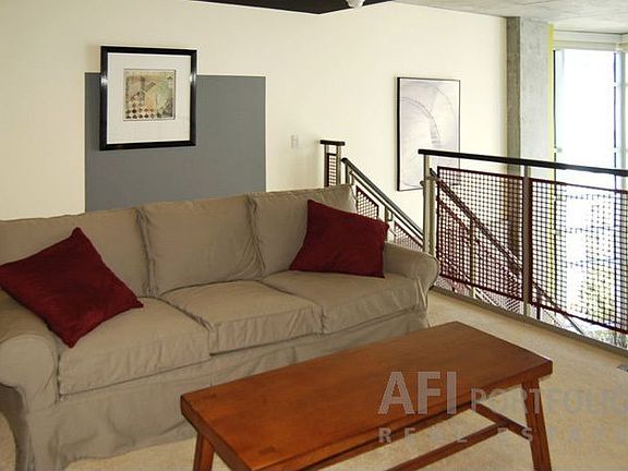 2nd image of 200 Brannan St APT 302