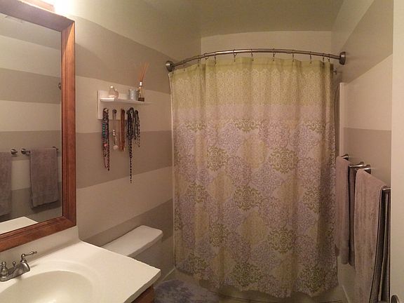 Main bathroom in hallway