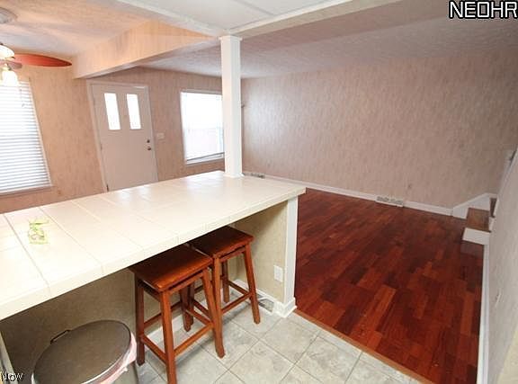4th image of 53 Braintree Ln