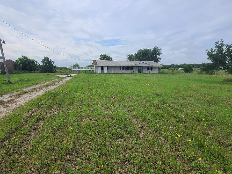 2nd image of 1930 Downsville Rd