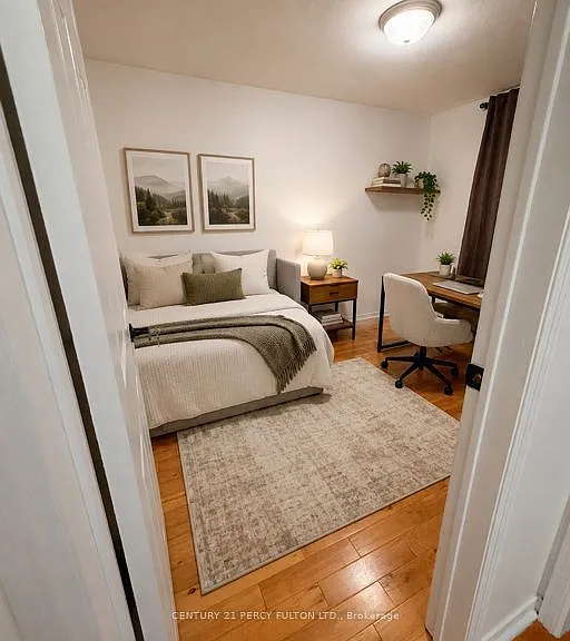 133 Meadow Dr — Photo 2