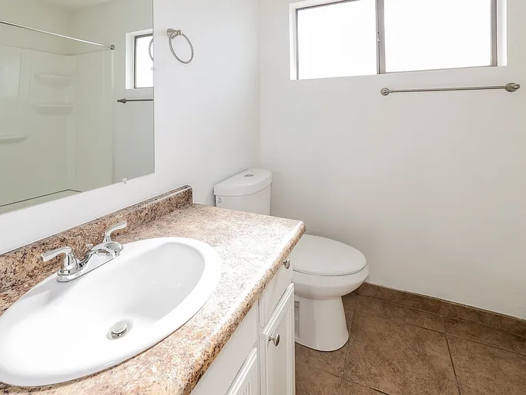 8737 W Bluefield Ave — Photo 19