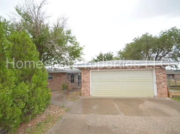 1914 S Main Pl, Portales, NM 88130