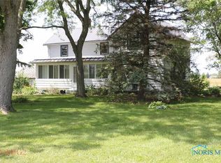 23811 W Hellwig Rd, Genoa, OH 43430