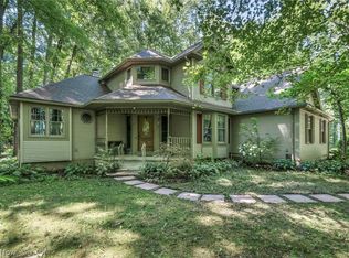 9716 N Avon Belden Rd, Grafton, OH 44044