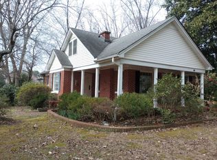 221 Old Cedar Rock Rd, Easley, SC 29640