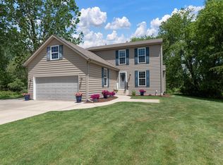 W141S7598 Freedom Ave, Muskego, WI 53150