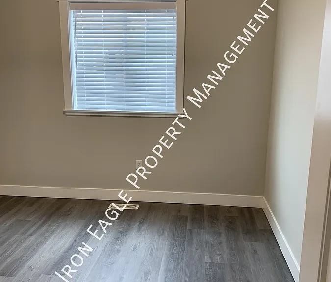 523 Borah Ave W #2 — Photo 10