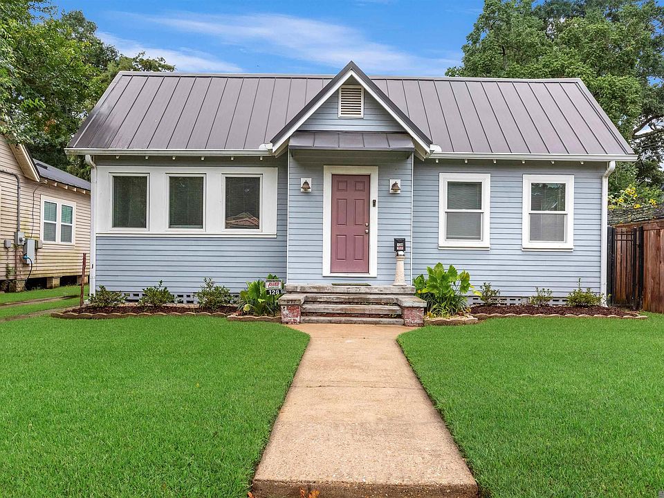 1st image of 128 Hearthstone Dr