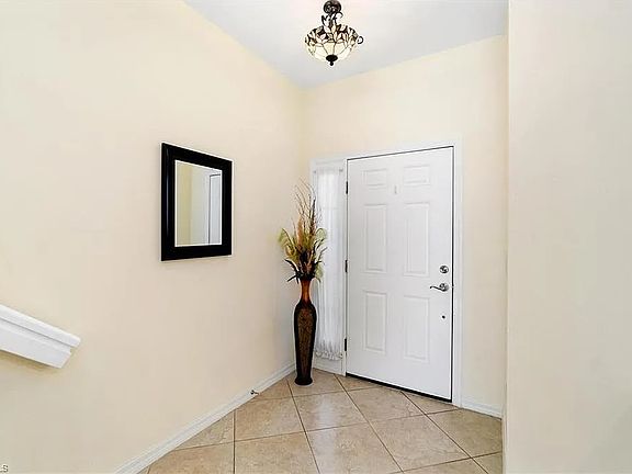 3rd image of 15734 Marcello Cir
