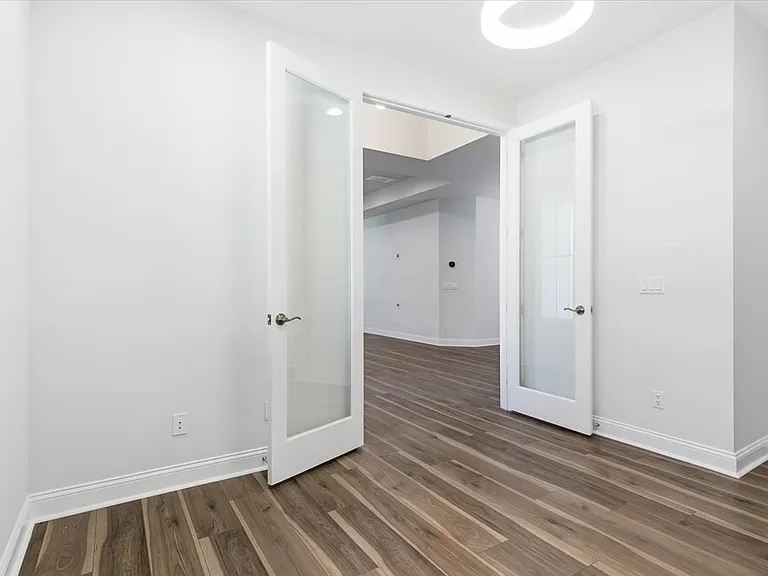155 Weekend Ave — Photo 5