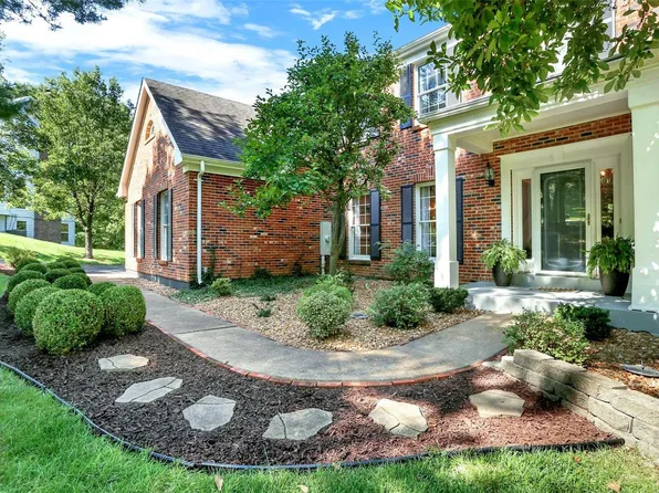 2007 Kehrsdale Ct, Chesterfield, MO 63005