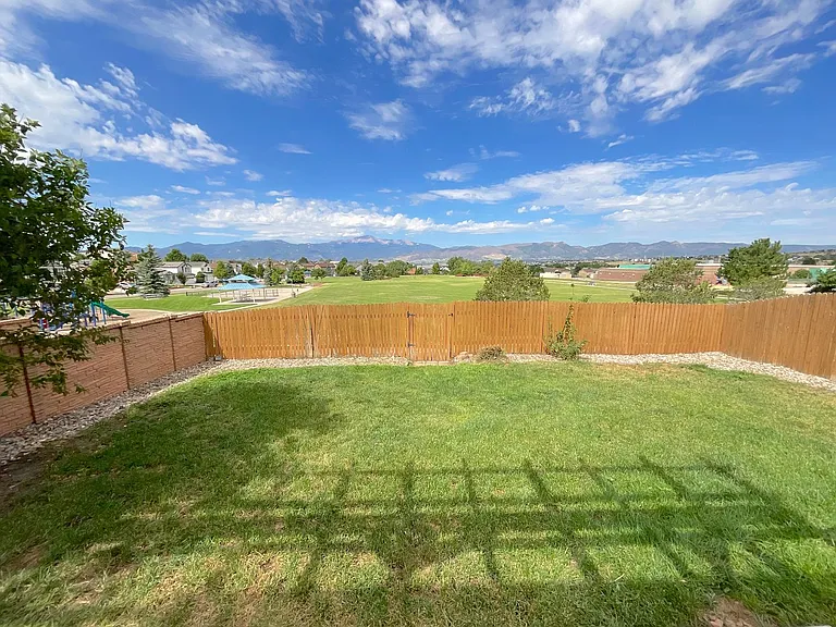 7168 Prairie Wind Dr — Photo 9