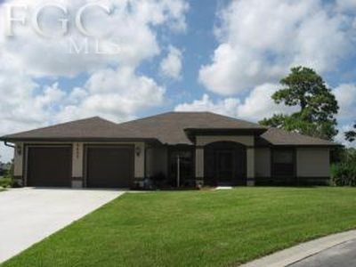 6427 Ben Hogan Cir, North Fort Myers, FL, 33917