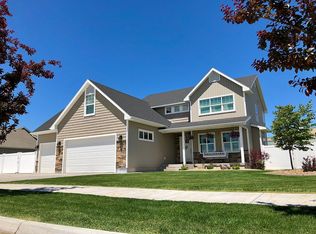 1287 N Robins Ave, Idaho Falls, ID 83401