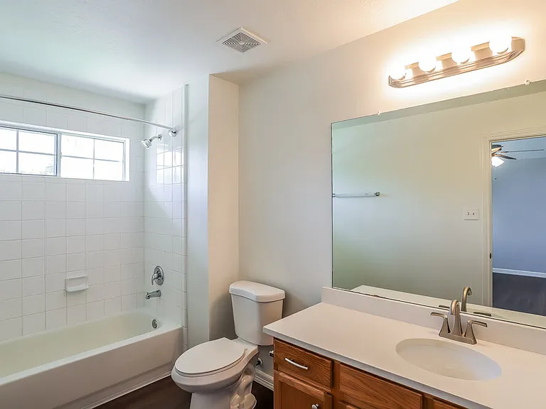8238 Fuqua Gardens Dr — Photo 12