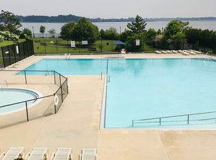 102 Cove Ct #3A, Bronx, NY 10473