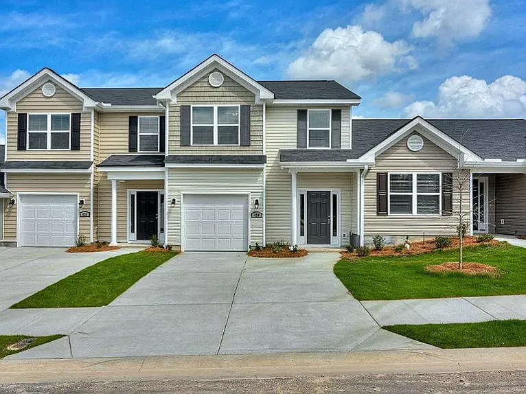 485 Amesbury Dr