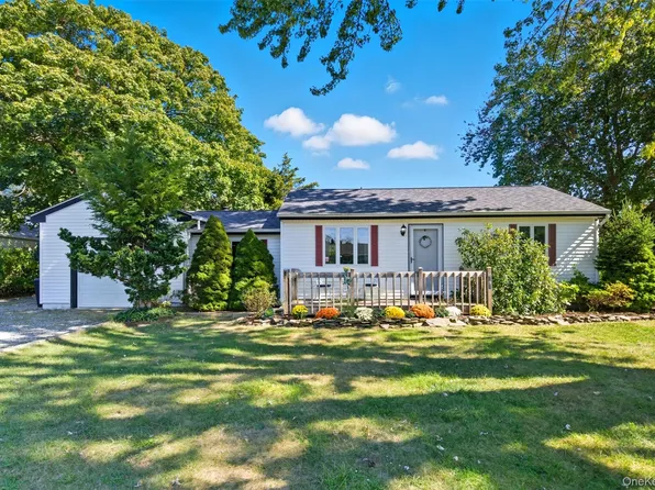 290 5th Street, East Northport, NY 11731
