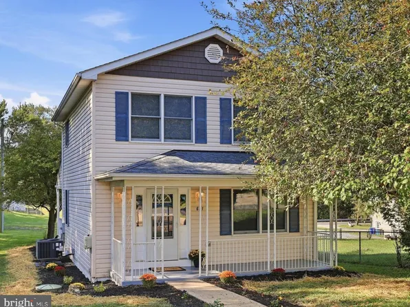 621 Tritapoe Dr, Knoxville, MD 21758