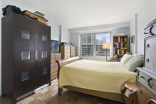 Sold by Citi Habitats | media 2