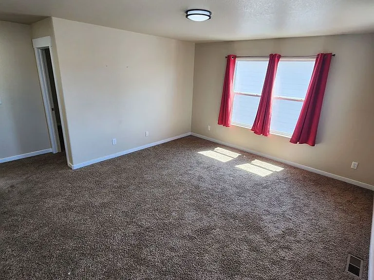 7528 Colorado Tech Dr — Photo 13
