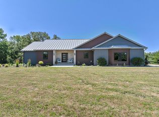 17785 Us Highway 12, Edwardsburg, MI 49112