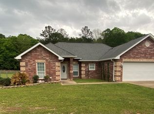 293 Veterans Ln, Leesville, LA 71446