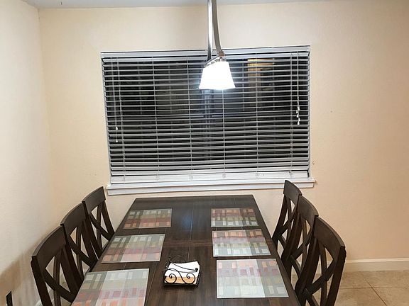 5th image of 11602 Gungrove Cir