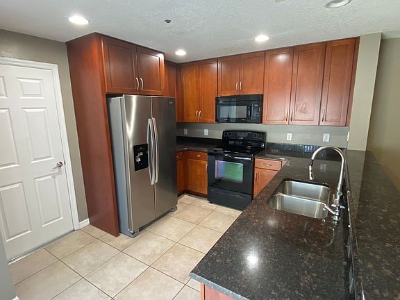 2nd image of 13794 Golden Russet Dr