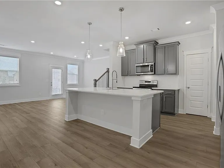 18 Depot Landing Rd — Photo 3