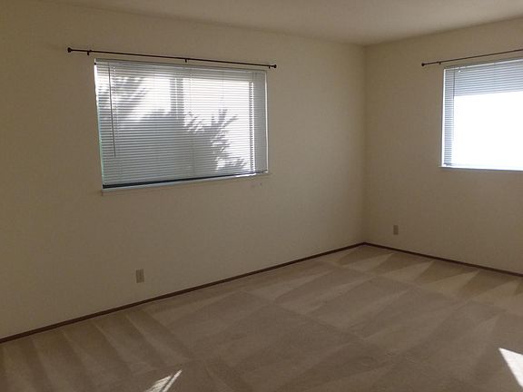 Large Master bedroom with dressing area and full bath.