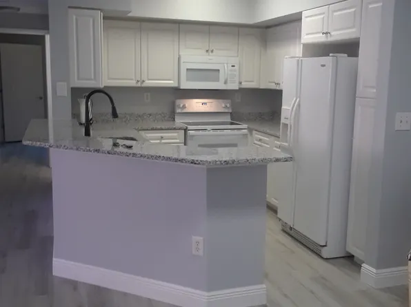 4174 Central Sarasota Pkwy, Sarasota, FL