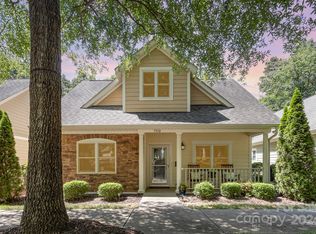 7930 Tigers Paw Rd, Huntersville, NC 28078