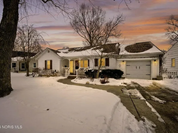 126 Edgerton Dr, Waterville, OH 43566