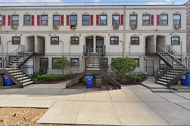 1860 Story Avenue