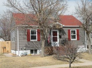 1608 E 21st St, Cheyenne, WY 82001