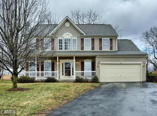 18002 Samuel Cir, Hagerstown, MD 21740
