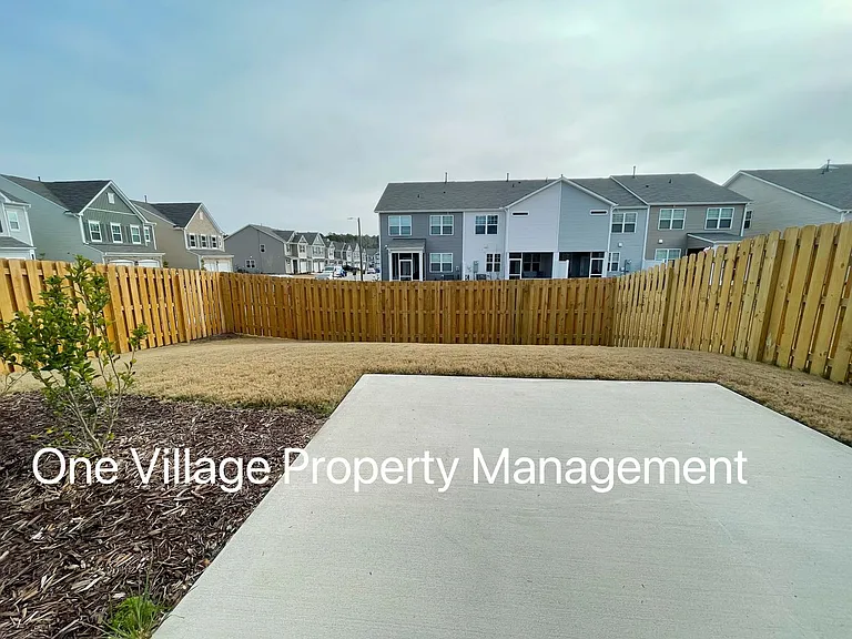 1142 Sweet Cream Ct — Photo 8