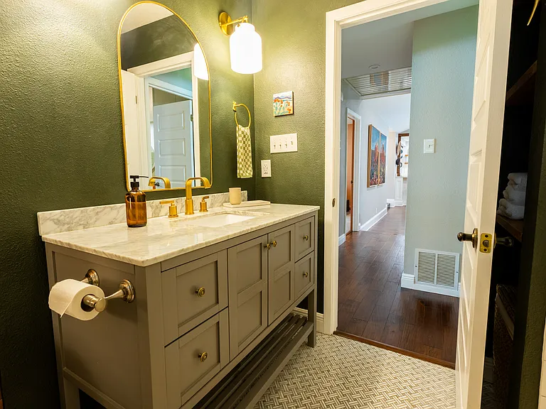 12609 Silver Creek Dr — Photo 25